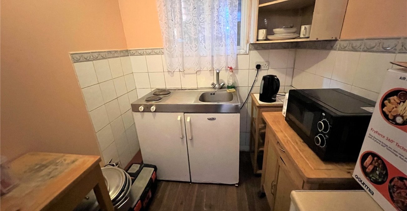 4 bedroom house for sale in Abbey Wood | Robinson Jackson