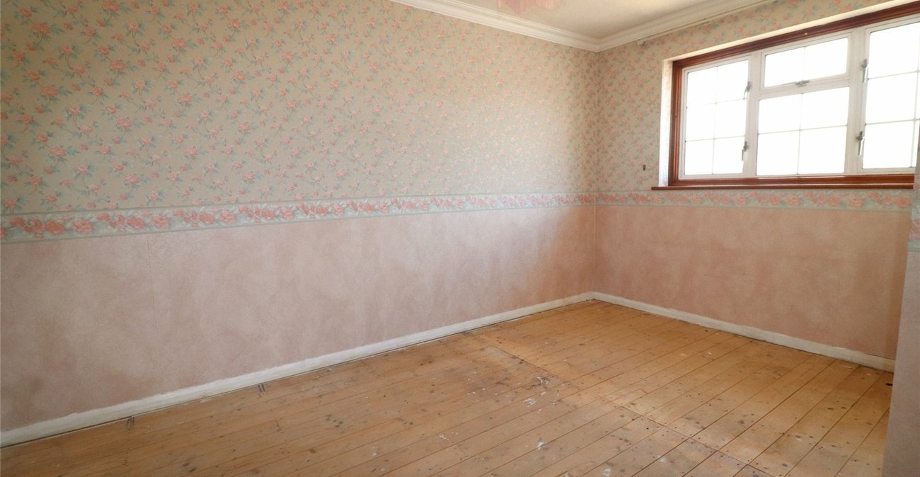 3 bedroom house for sale in Erith | Robinson Jackson