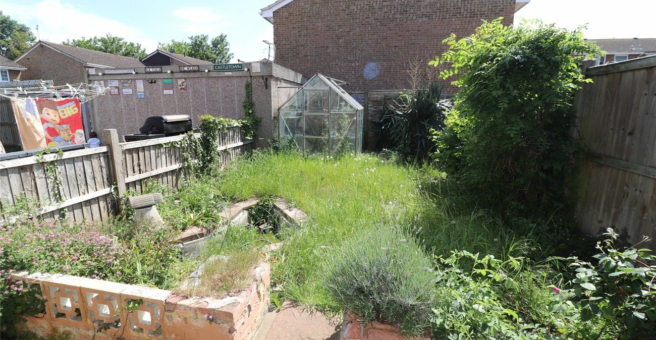 3 bedroom house for sale in Erith | Robinson Jackson