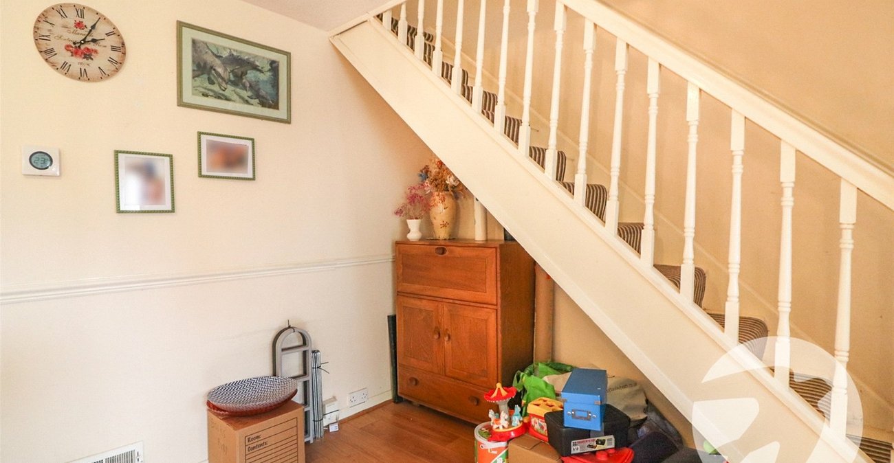 3 bedroom house for sale in Erith | Robinson Jackson