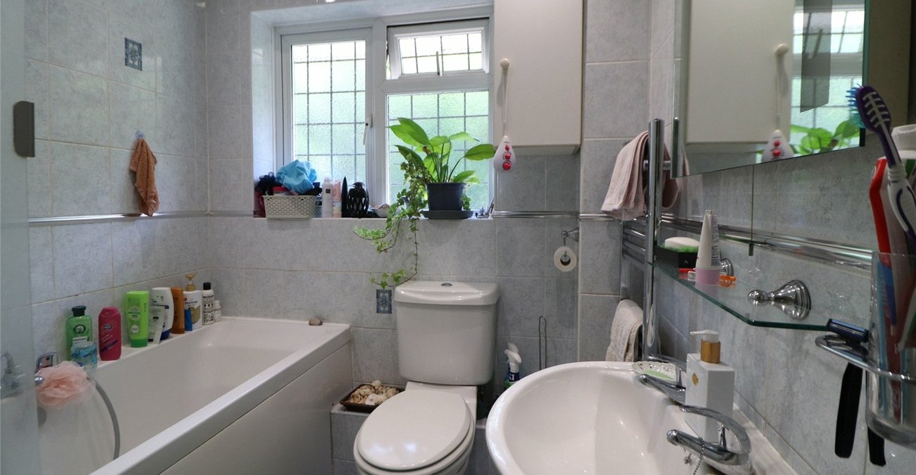 3 bedroom house for sale in Erith | Robinson Jackson