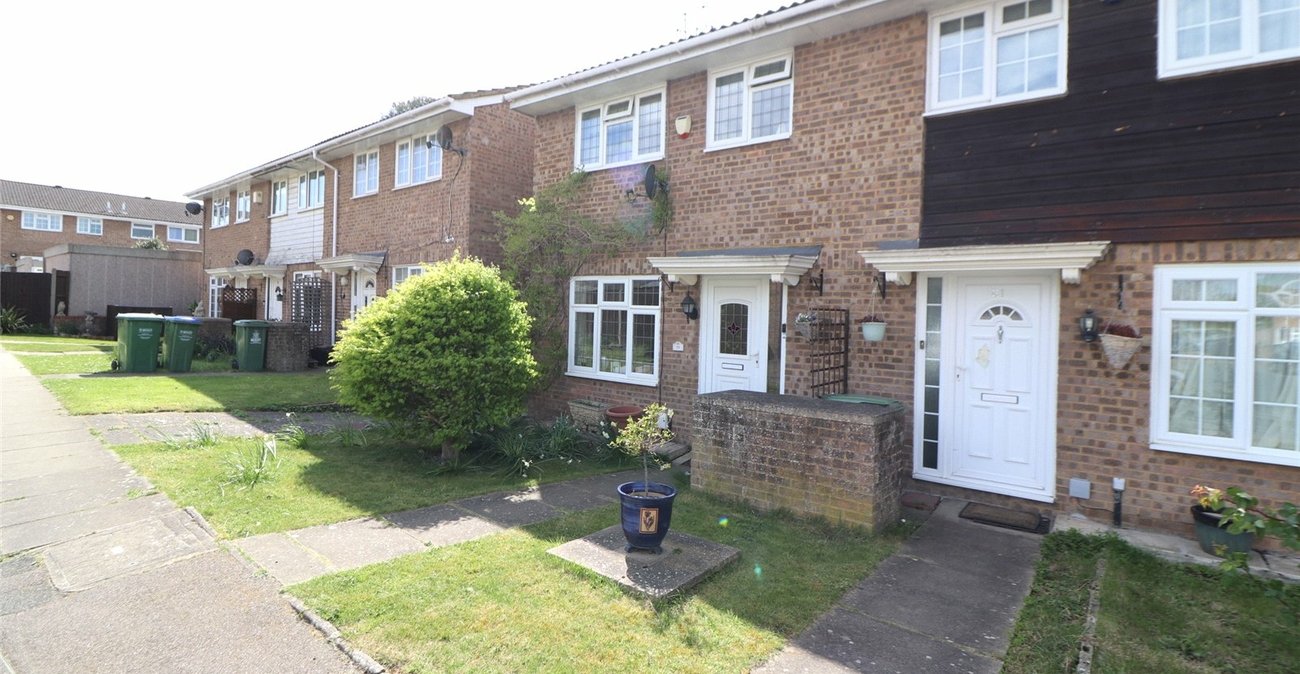 3 bedroom house for sale in Erith | Robinson Jackson
