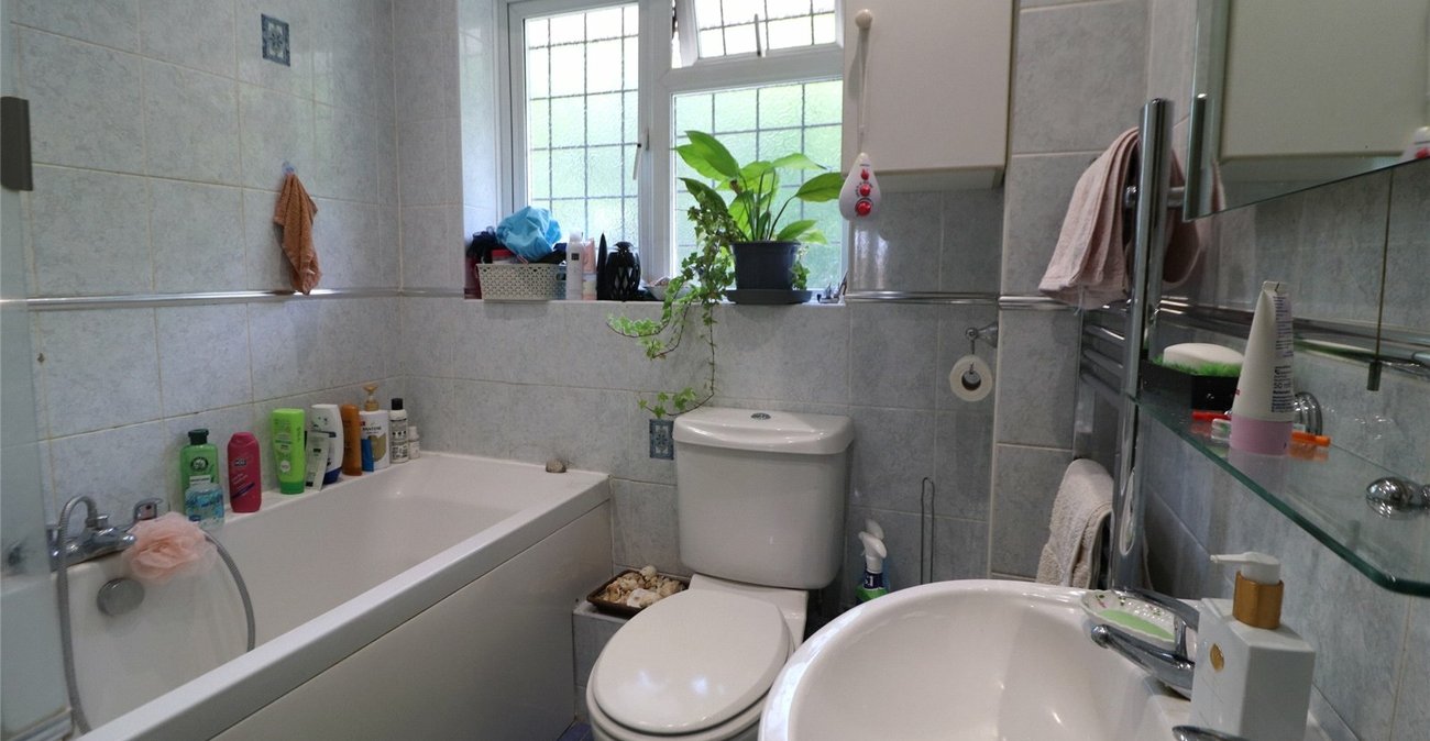 3 bedroom house for sale in Erith | Robinson Jackson