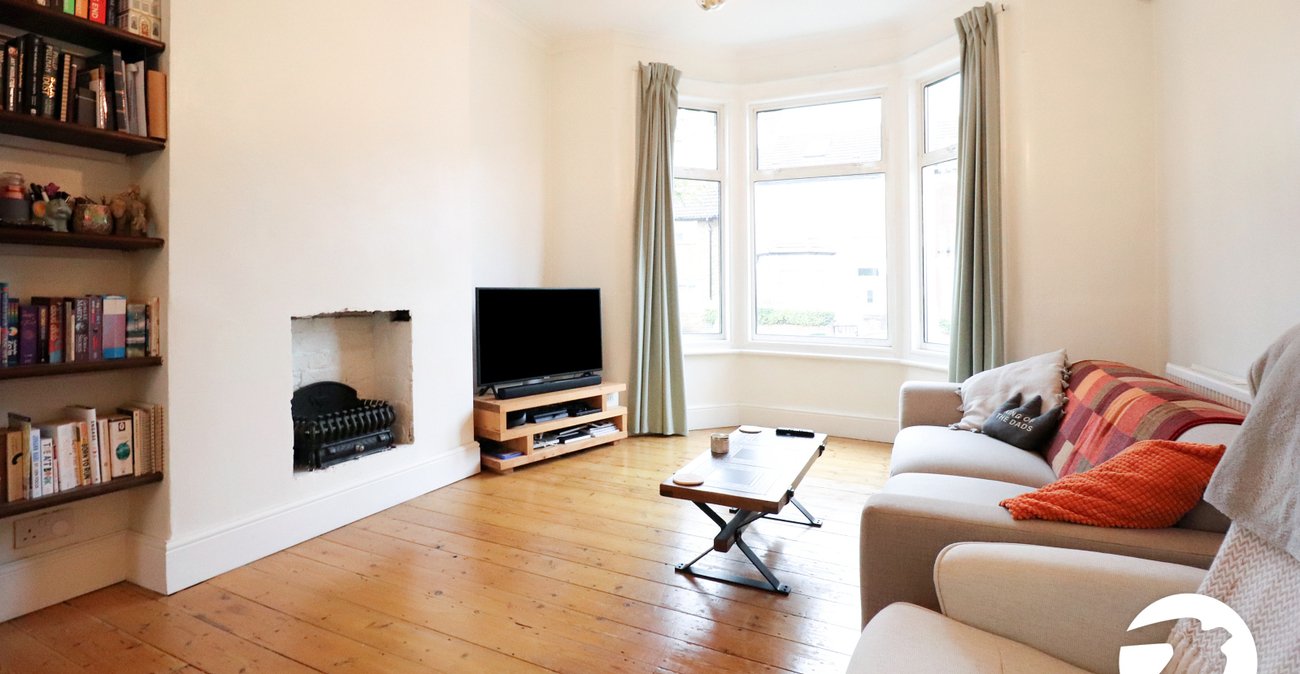 2 bedroom house for sale in Abbey Wood | Robinson Jackson