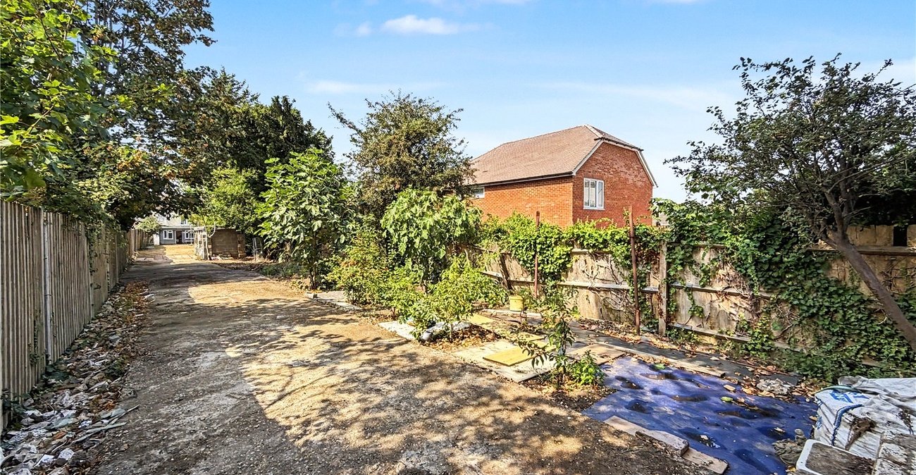 4 bedroom house for sale in Gillingham | Robinson Michael & Jackson