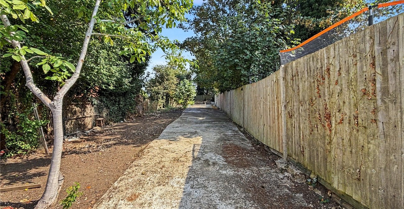 4 bedroom house for sale in Gillingham | Robinson Michael & Jackson