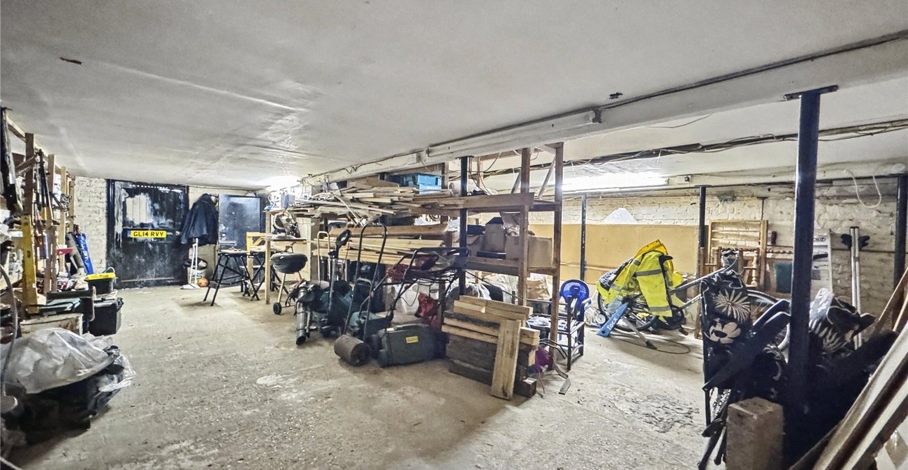 4 bedroom house for sale in Gillingham | Robinson Michael & Jackson