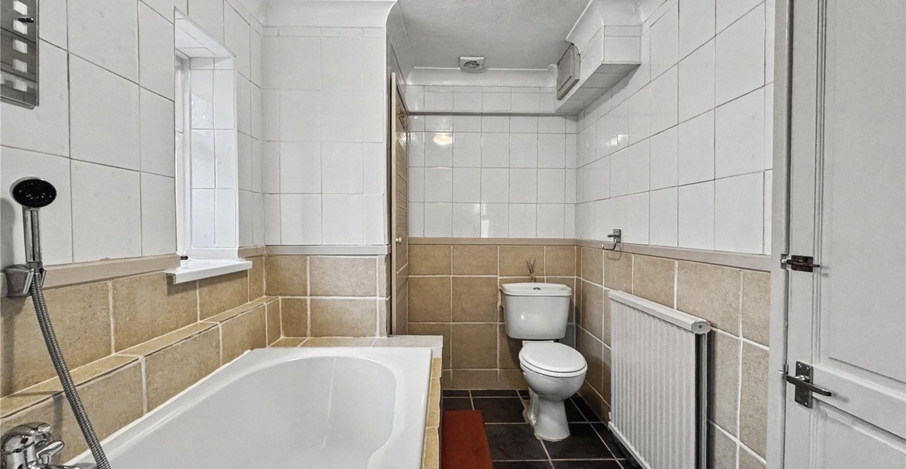 4 bedroom house for sale in Gillingham | Robinson Michael & Jackson