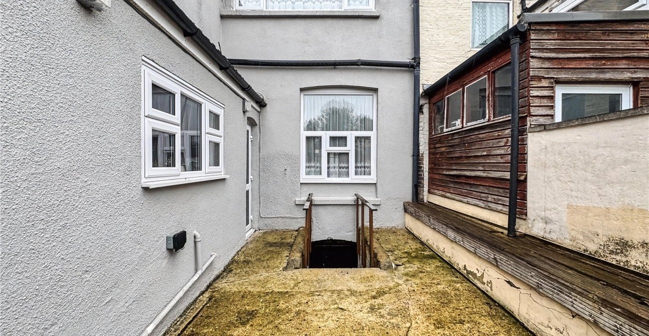 4 bedroom house for sale in Gillingham | Robinson Michael & Jackson