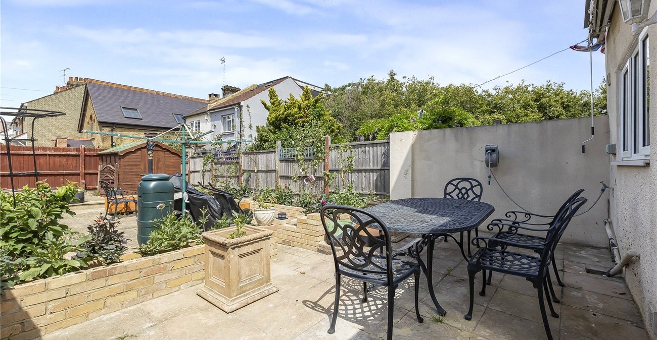 3 bedroom house for sale in Gillingham | Robinson Michael & Jackson