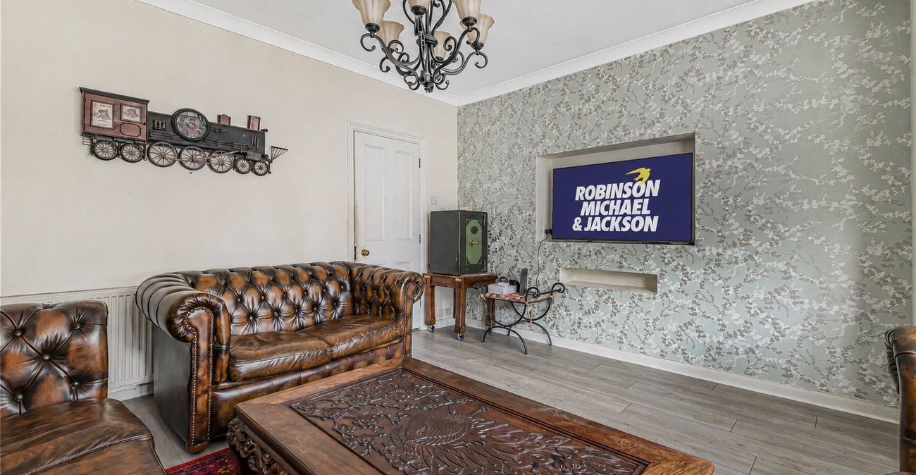 3 bedroom house for sale in Gillingham | Robinson Michael & Jackson