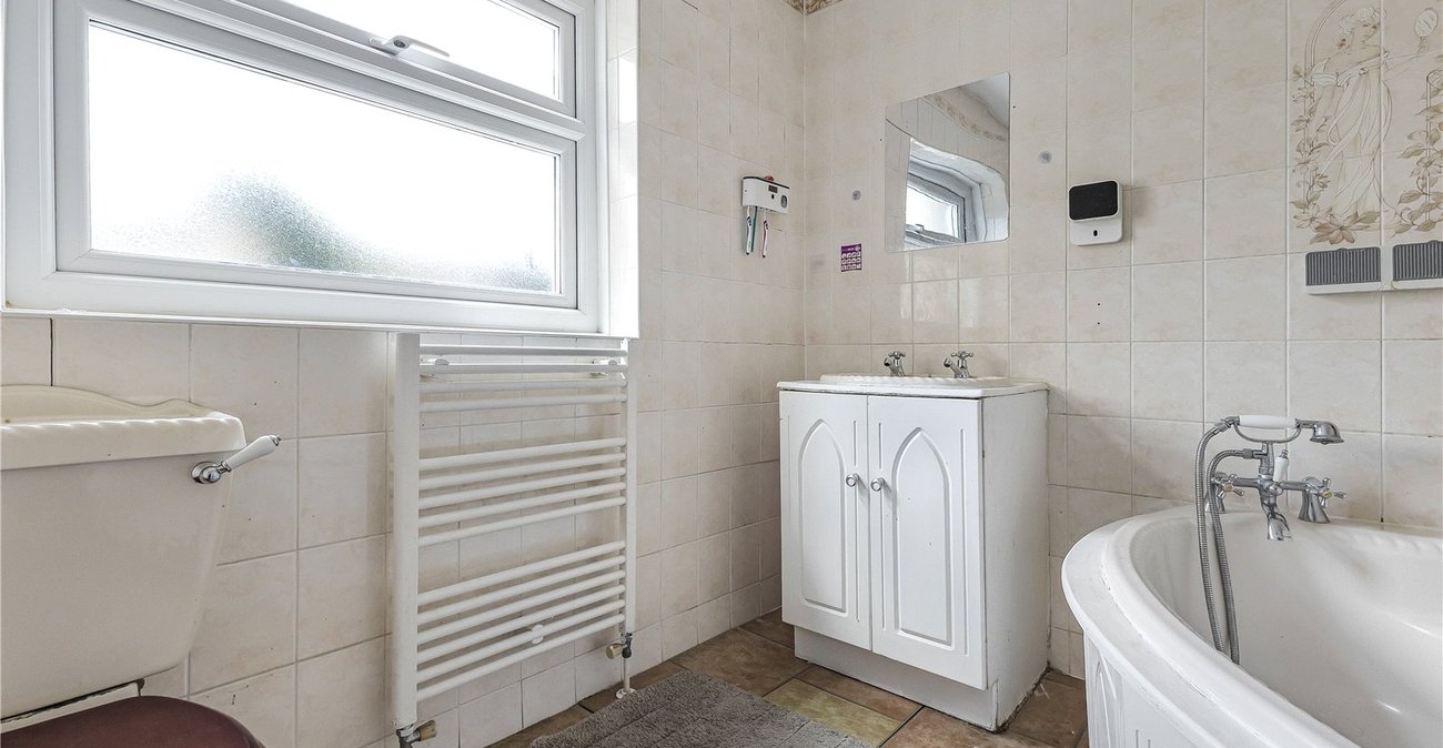 3 bedroom house for sale in Gillingham | Robinson Michael & Jackson