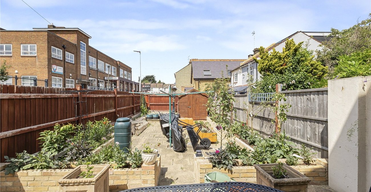 3 bedroom house for sale in Gillingham | Robinson Michael & Jackson