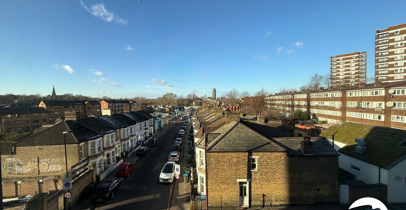 2 bedroom property for sale in Conington Road | Robinson Jackson