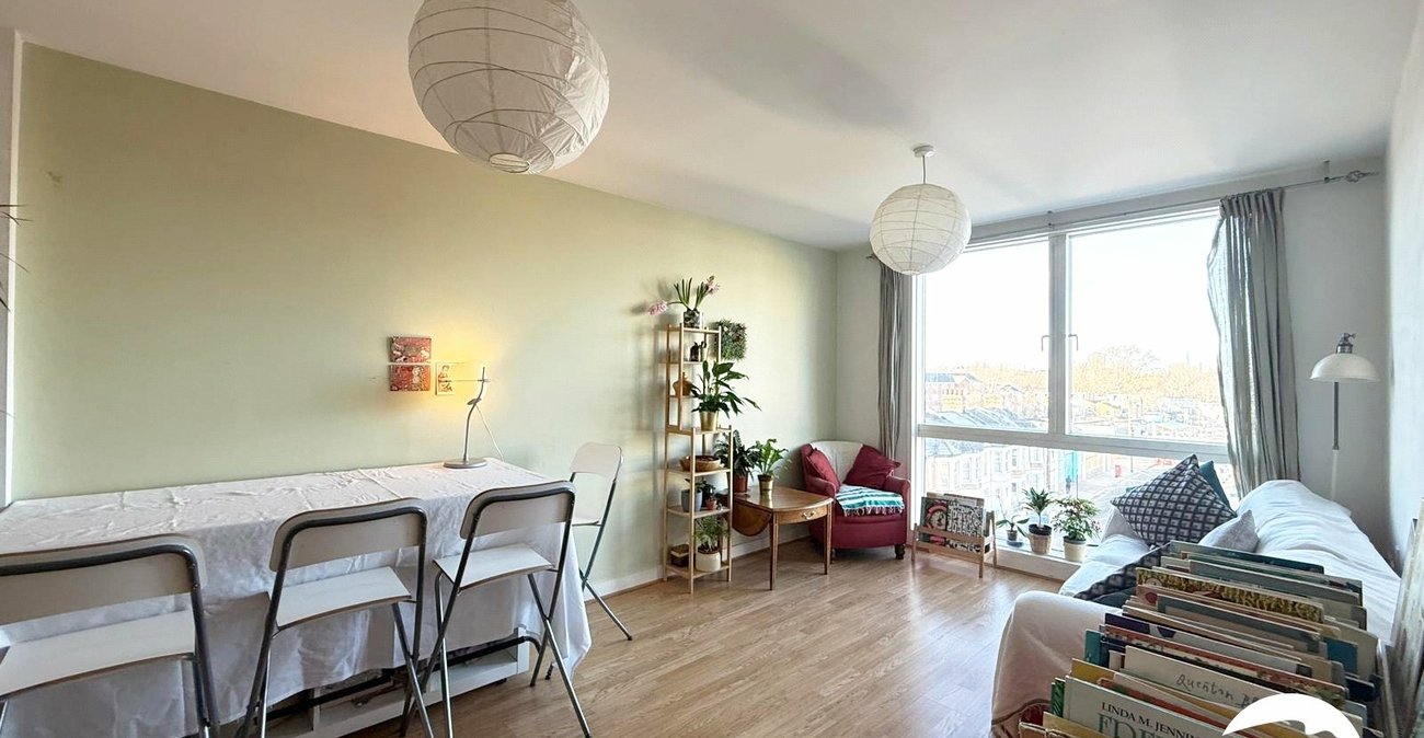 2 bedroom property for sale in Conington Road | Robinson Jackson