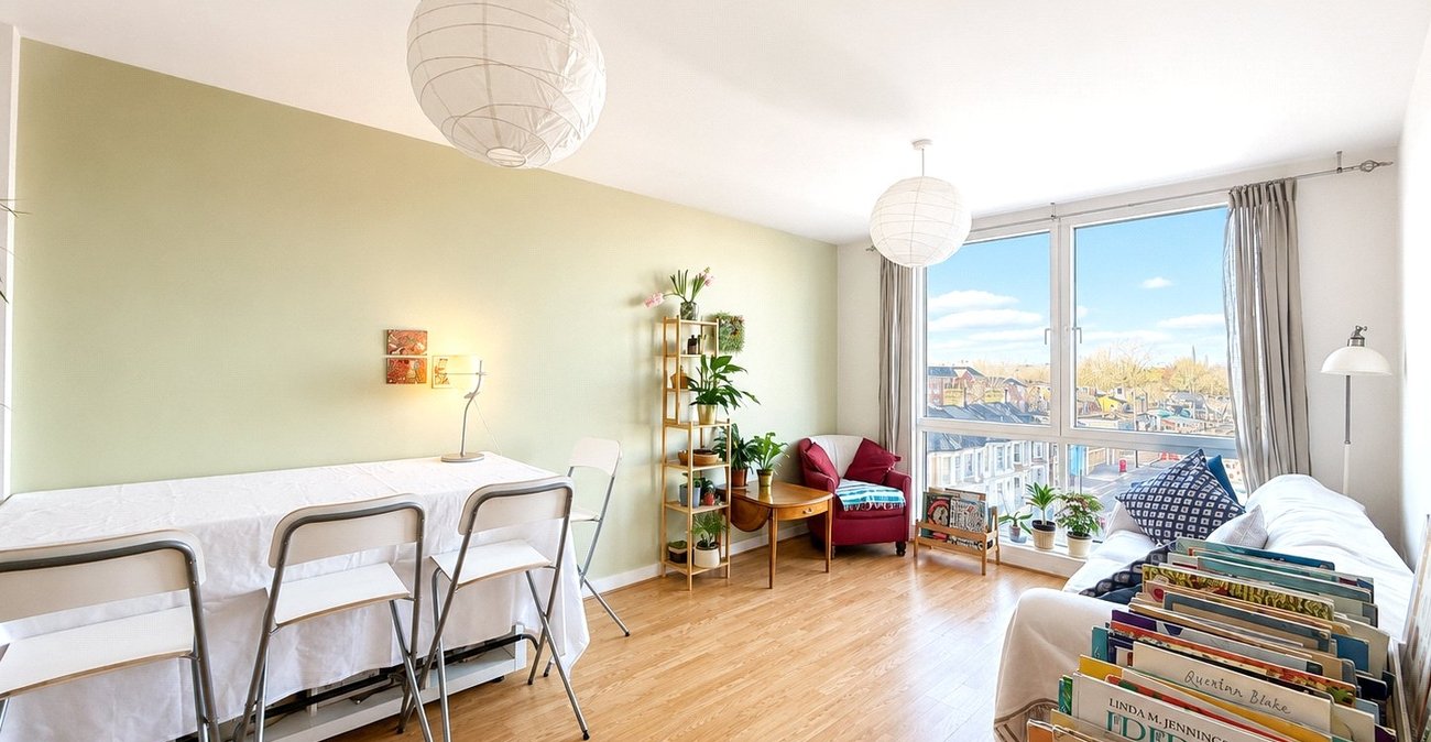 2 bedroom property for sale in Conington Road | Robinson Jackson