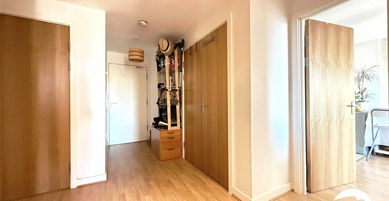 2 bedroom property for sale in Conington Road | Robinson Jackson