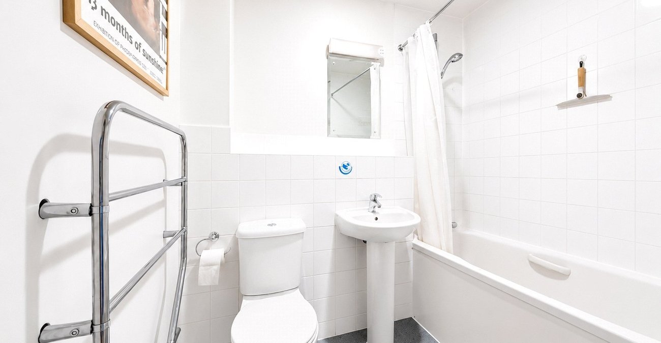 2 bedroom property for sale in Conington Road | Robinson Jackson