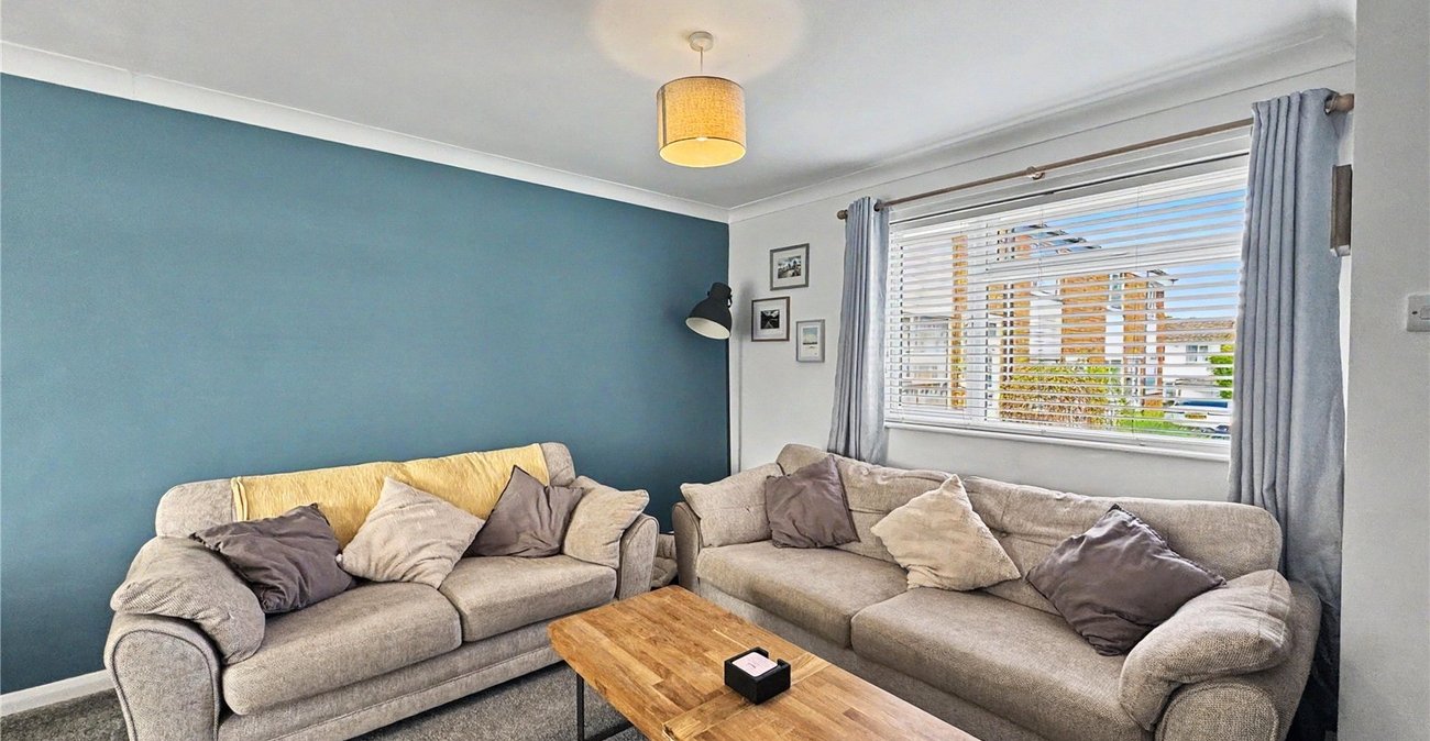2 bedroom house for sale in Parkwood | Robinson Michael & Jackson
