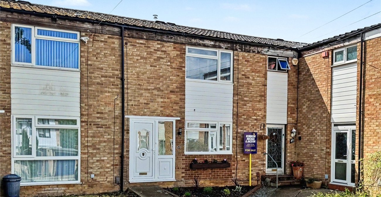 2 bedroom house for sale in Parkwood | Robinson Michael & Jackson
