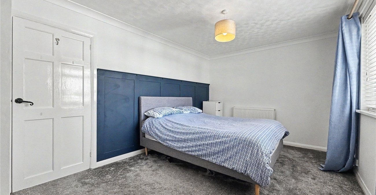 2 bedroom house for sale in Parkwood | Robinson Michael & Jackson