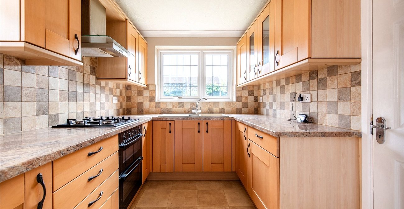 3 bedroom house for sale in Northfleet | Robinson Michael & Jackson