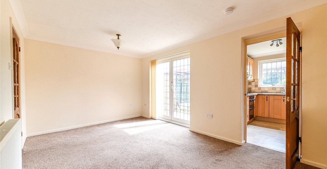 3 bedroom house for sale in Northfleet | Robinson Michael & Jackson