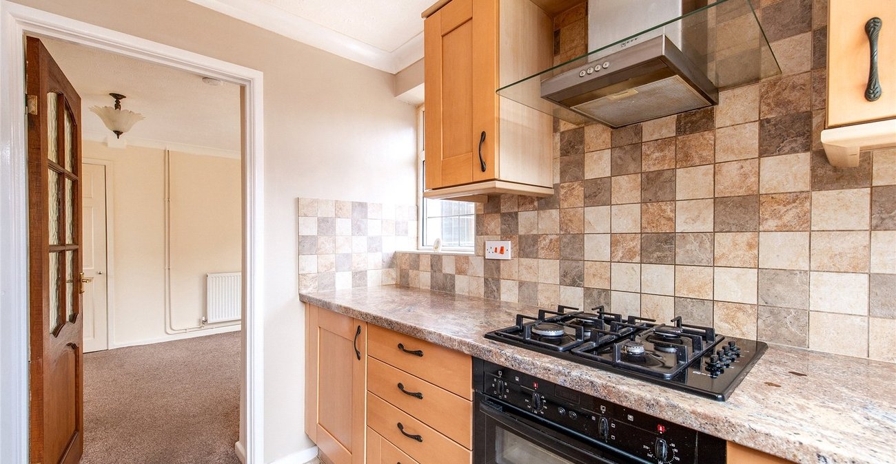 3 bedroom house for sale in Northfleet | Robinson Michael & Jackson