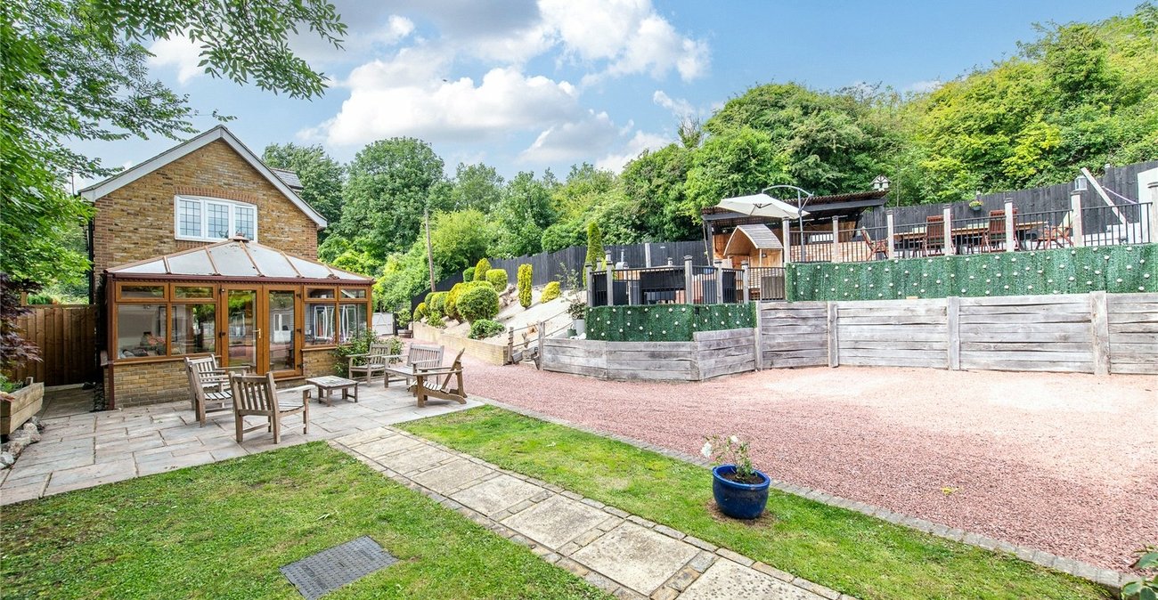 5 bedroom house for sale in Rochester | Robinson Michael & Jackson