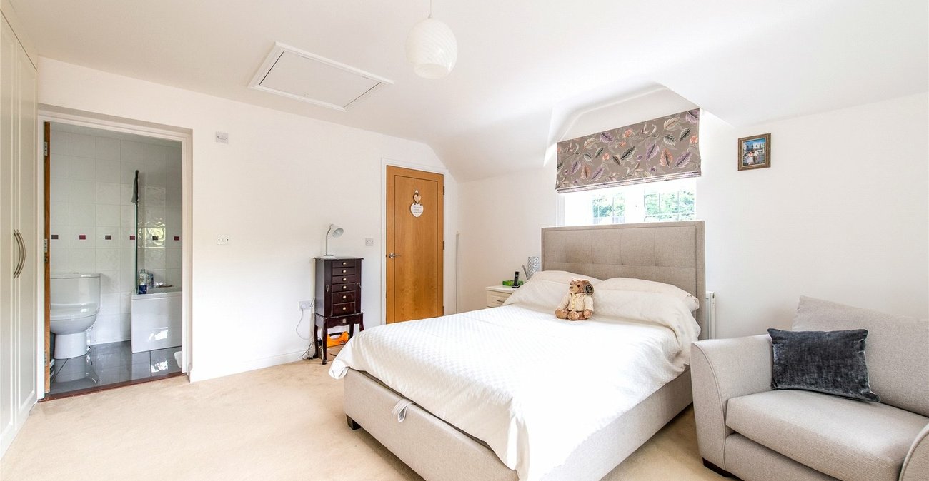 5 bedroom house for sale in Rochester | Robinson Michael & Jackson