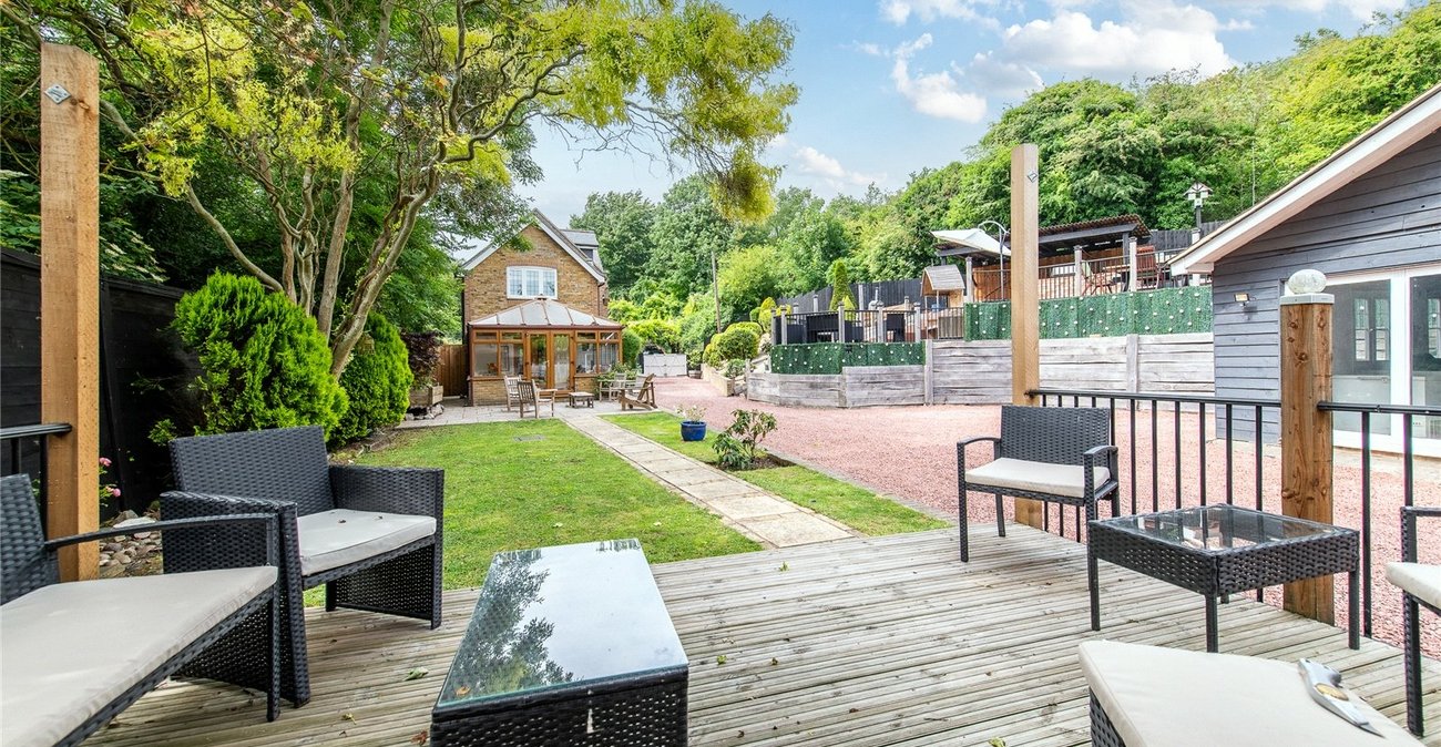 5 bedroom house for sale in Rochester | Robinson Michael & Jackson