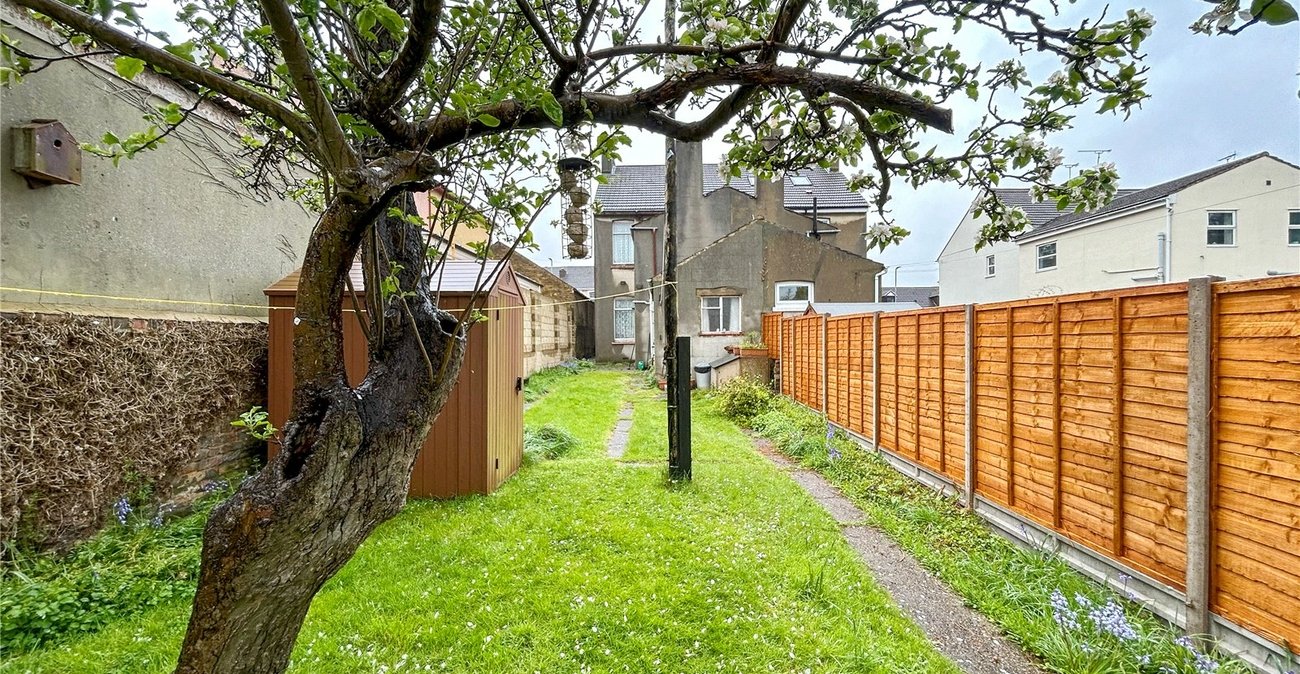 4 bedroom house for sale in Gillingham | Robinson Michael & Jackson