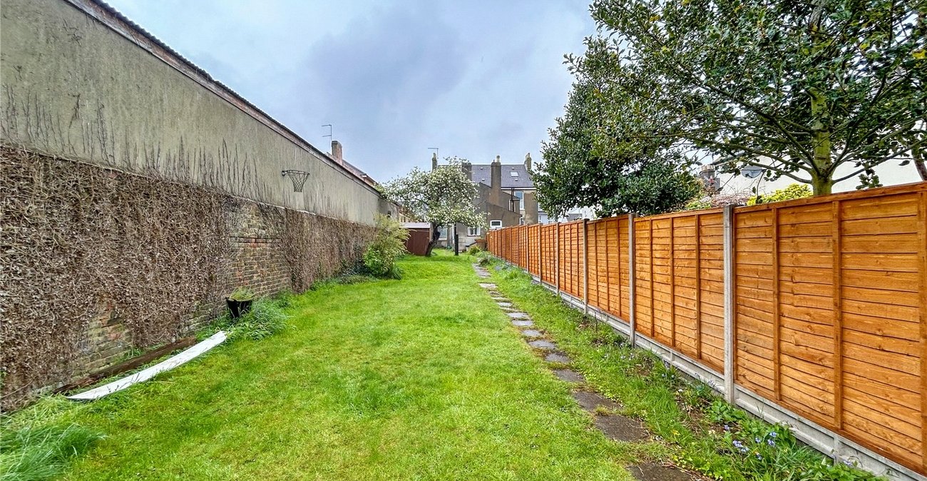 4 bedroom house for sale in Gillingham | Robinson Michael & Jackson