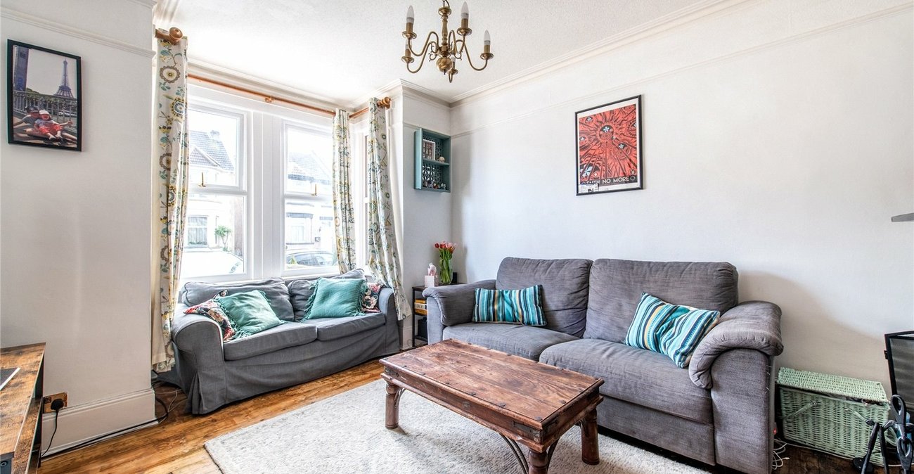 3 bedroom house for sale in Gillingham | Robinson Michael & Jackson