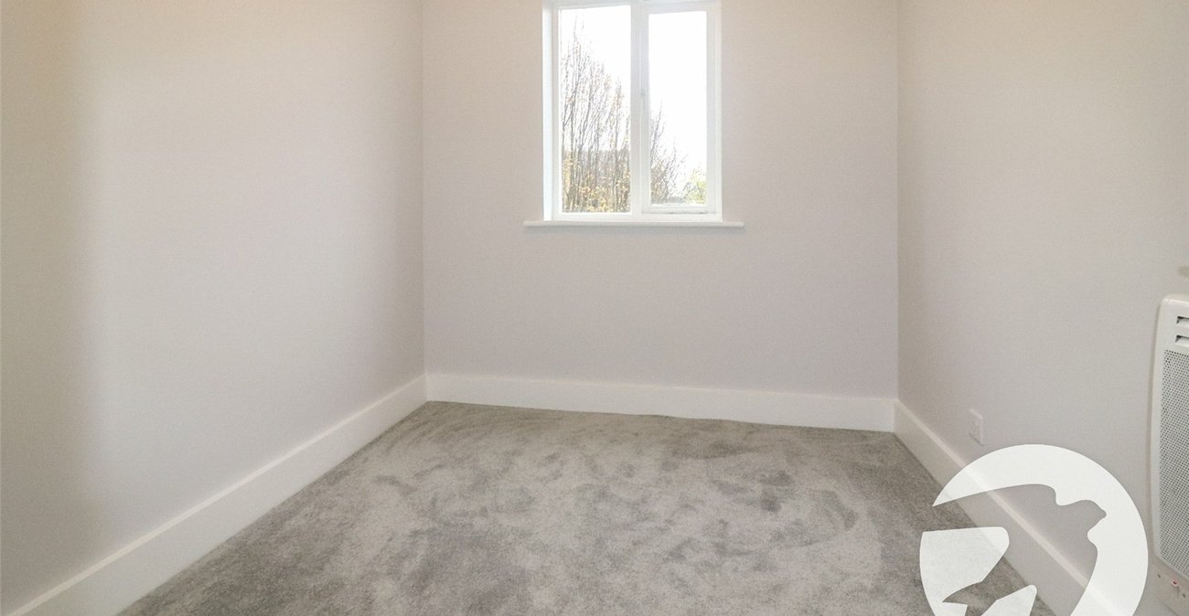 2 bedroom property for sale in Erith | Robinson Jackson
