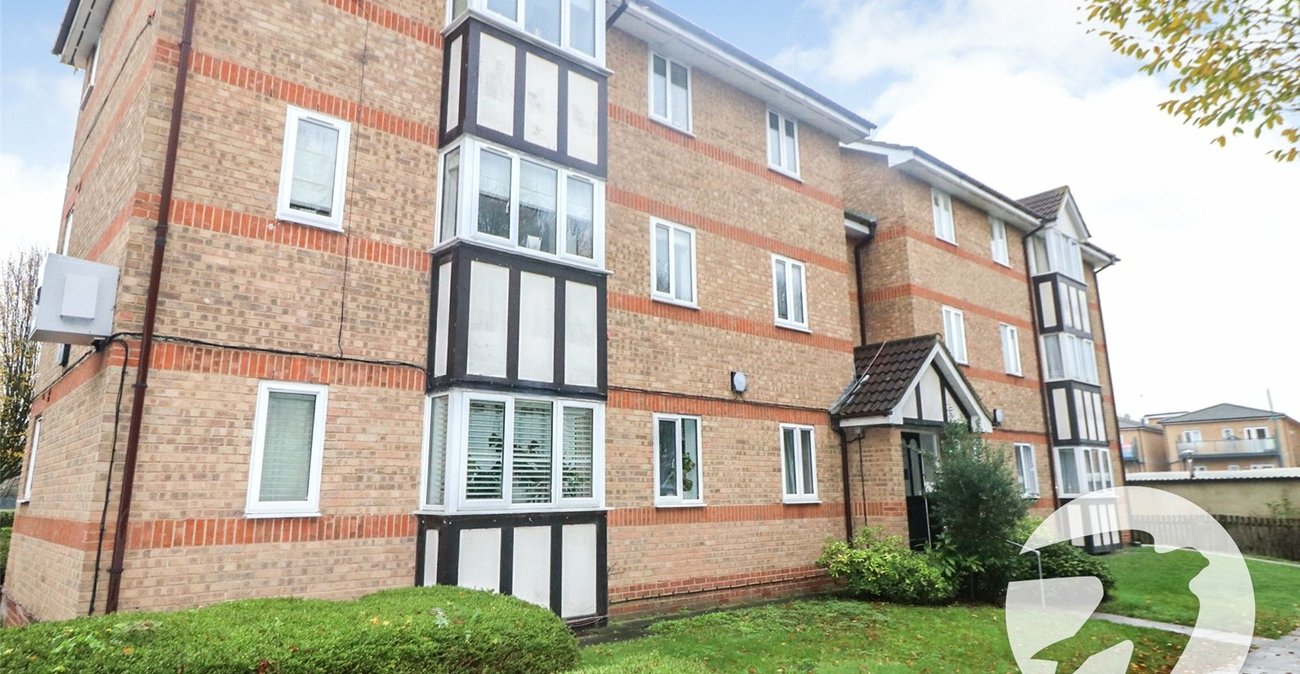 2 bedroom property for sale in Erith | Robinson Jackson