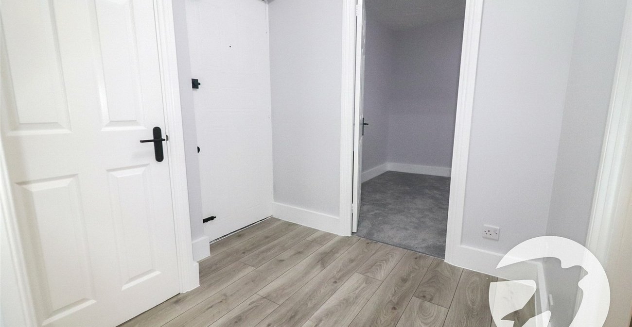 2 bedroom property for sale in Erith | Robinson Jackson