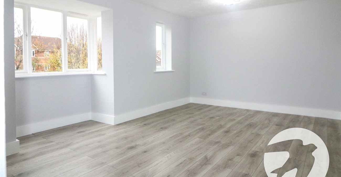 2 bedroom property for sale in Erith | Robinson Jackson