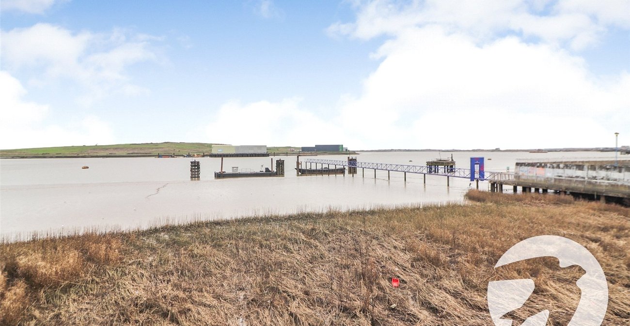 1 bedroom property for sale in Erith | Robinson Jackson