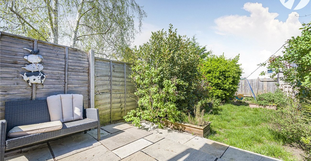 2 bedroom house for sale in South Darenth | Robinson Jackson