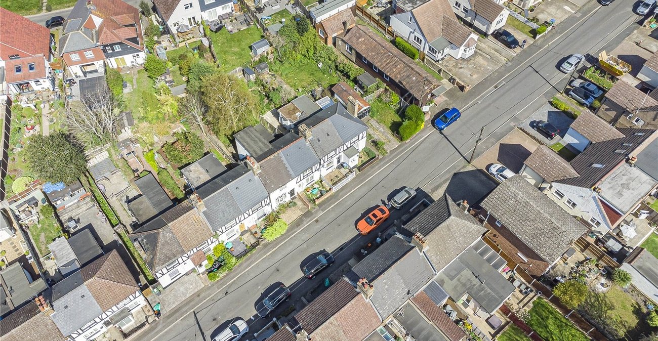 2 bedroom house for sale in South Darenth | Robinson Jackson