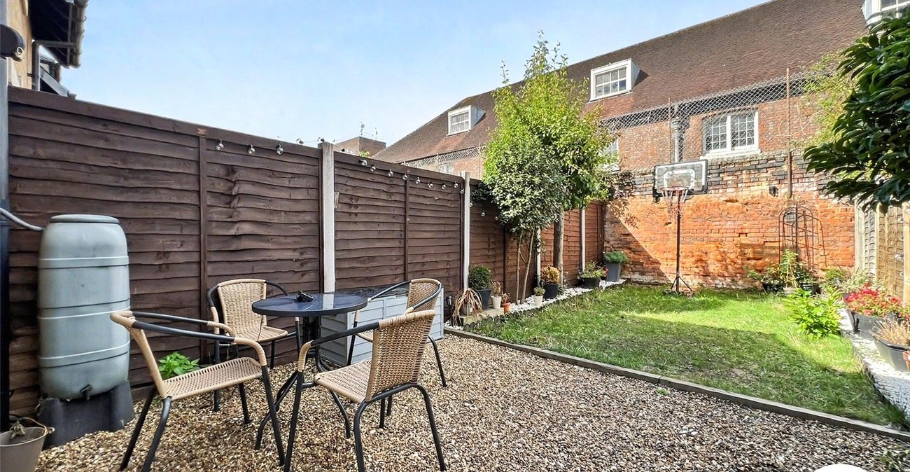 2 bedroom house for sale in Chatham | Robinson Michael & Jackson