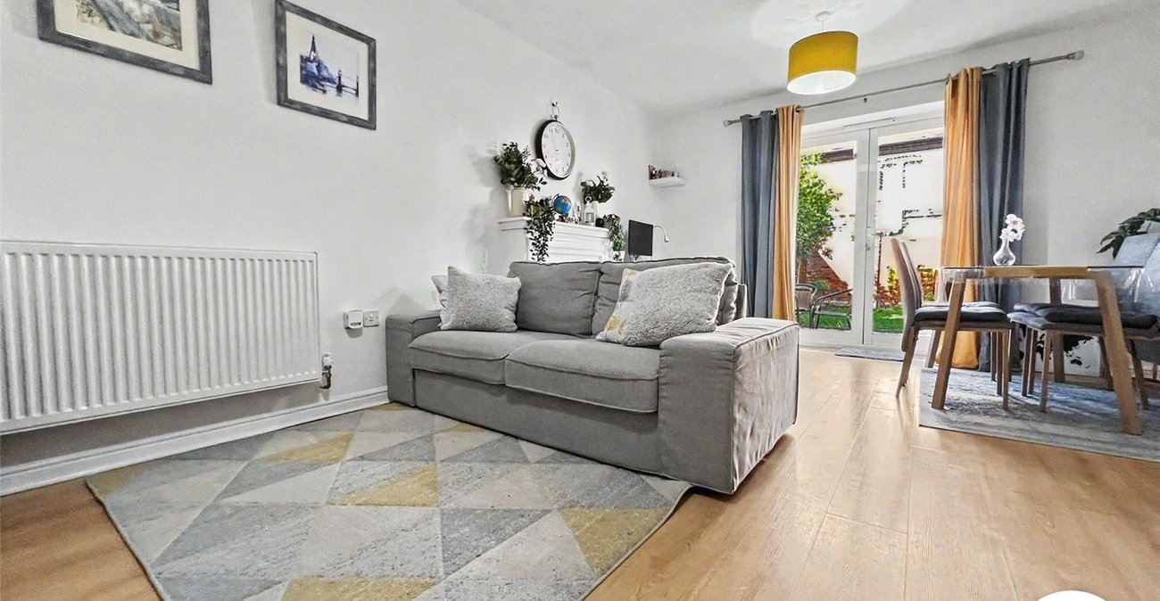 2 bedroom house for sale in Chatham | Robinson Michael & Jackson