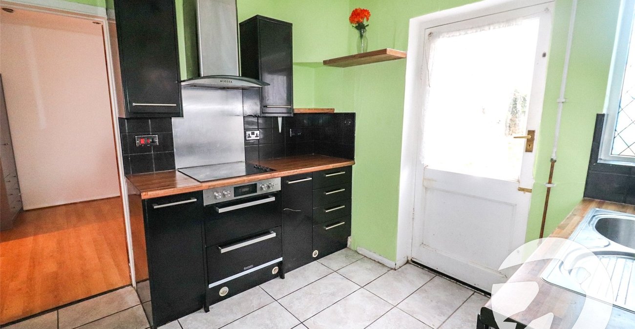 3 bedroom house for sale in Erith | Robinson Jackson