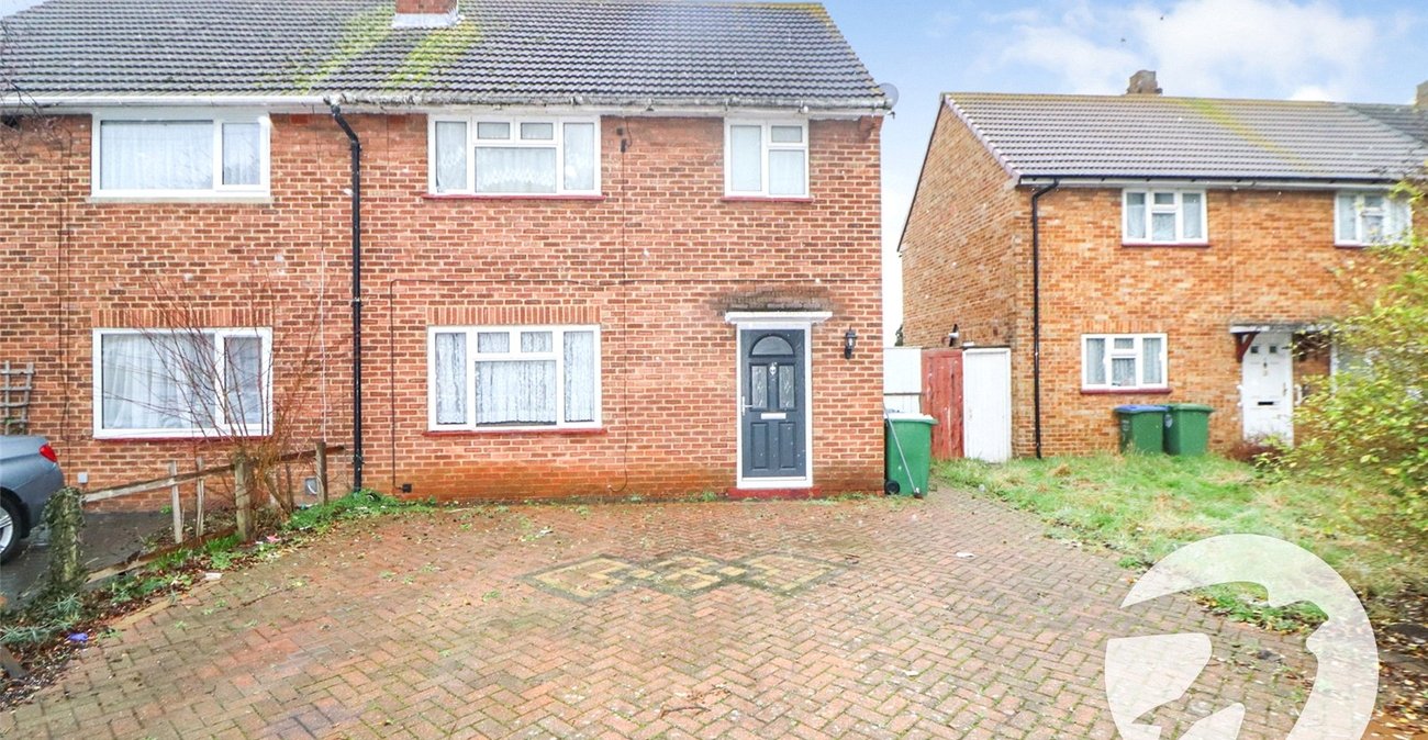 3 bedroom house for sale in Erith | Robinson Jackson