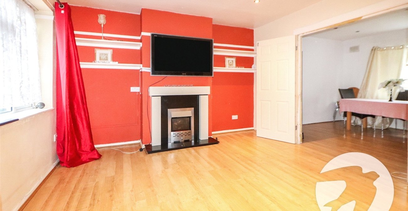 3 bedroom house for sale in Erith | Robinson Jackson