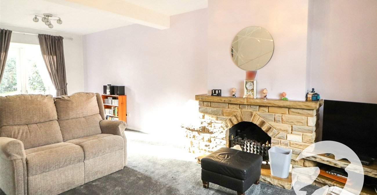 3 bedroom house for sale in Slade Green | Robinson Jackson