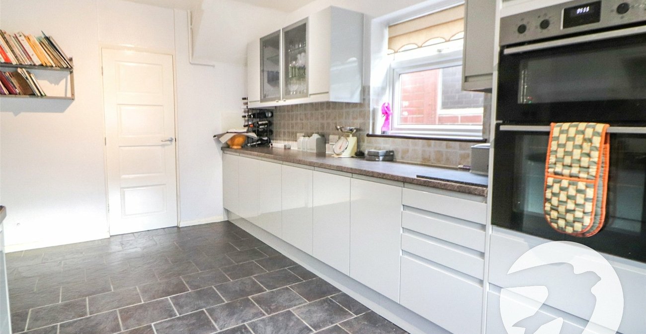 3 bedroom house for sale in Slade Green | Robinson Jackson