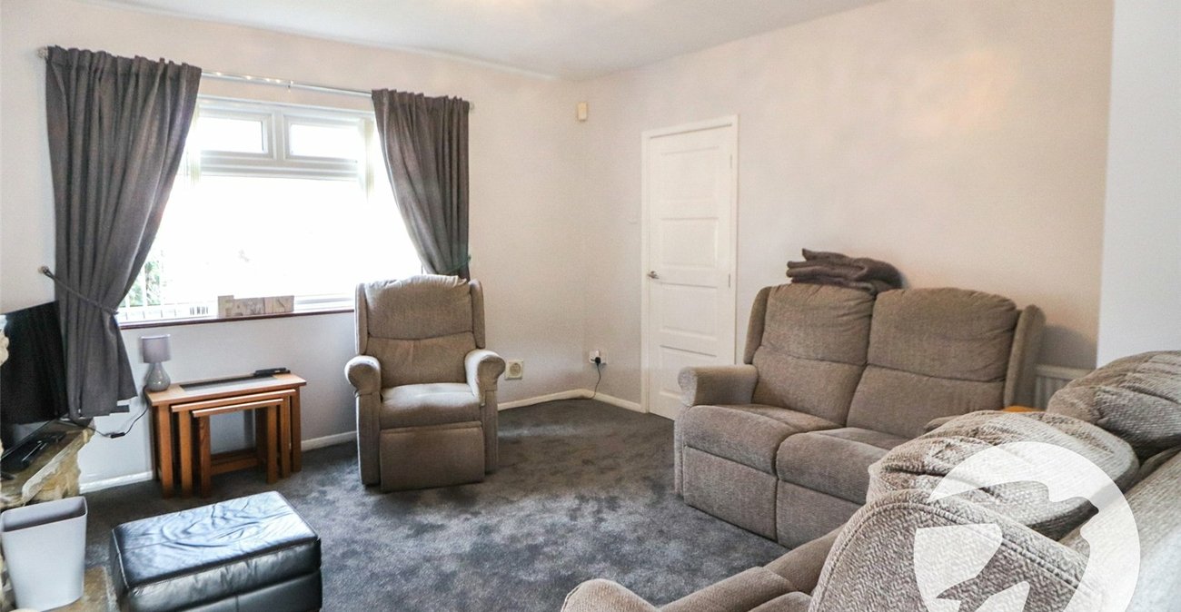 3 bedroom house for sale in Slade Green | Robinson Jackson