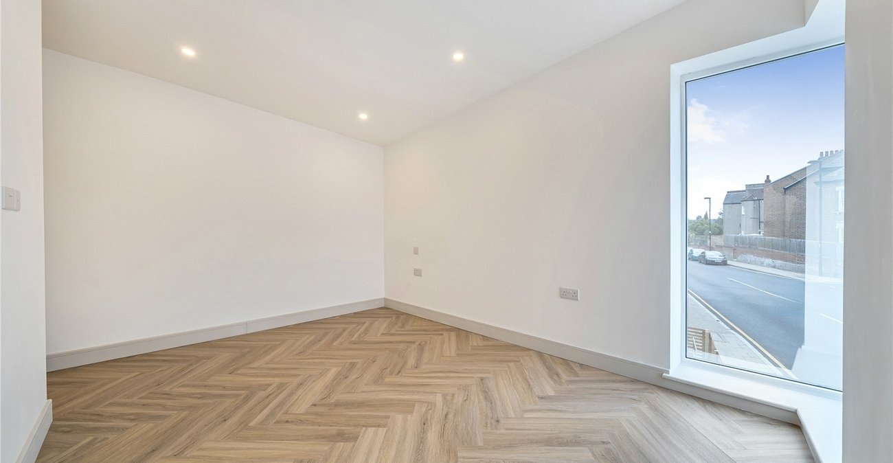 2 bedroom house for sale in  | Robinson Jackson